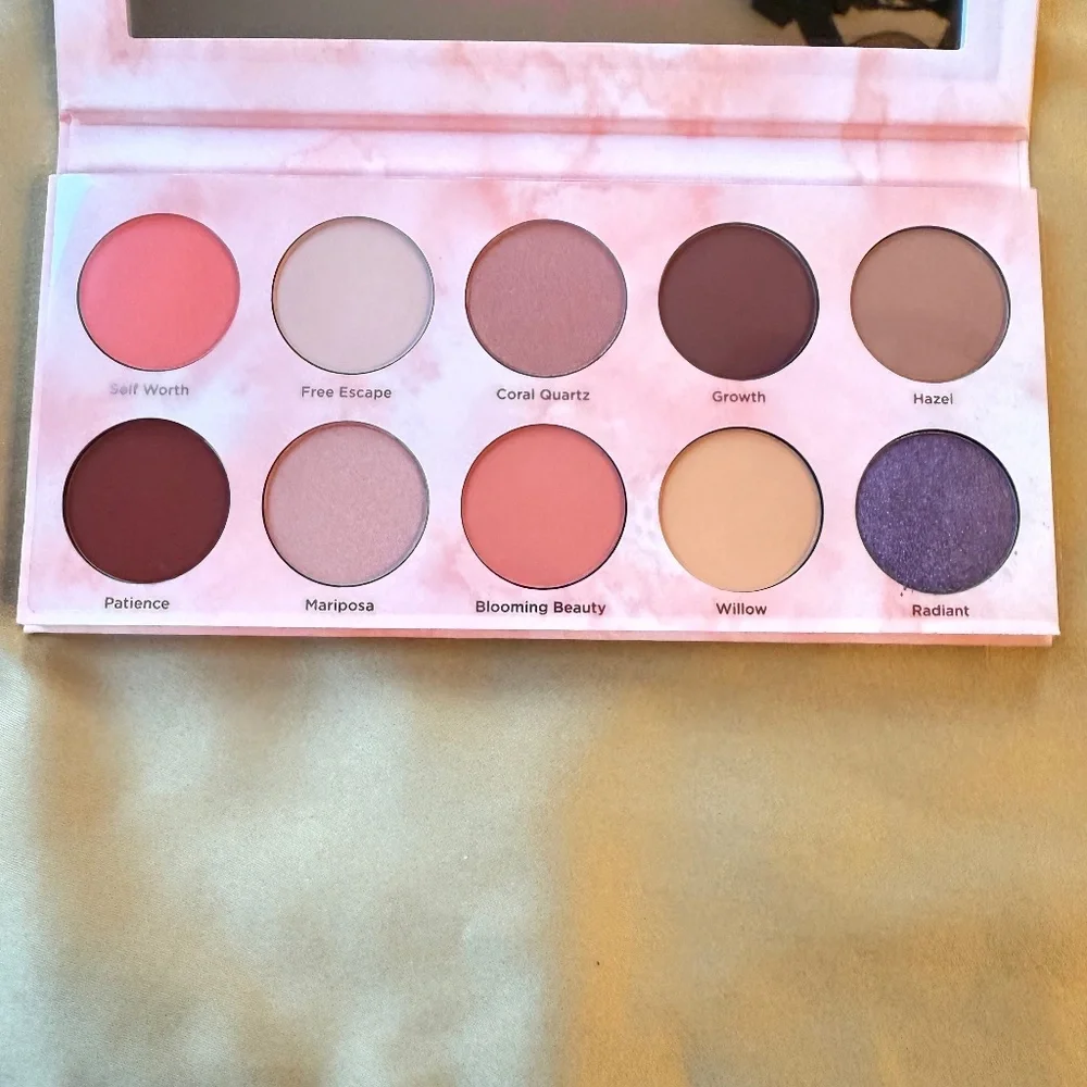Dominique Cosmetics Limited Edition Coral Blossom Eyeshadow Palette